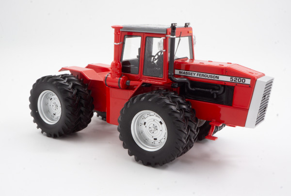 MASSEY FERGUSON 5200 PROTOTYP